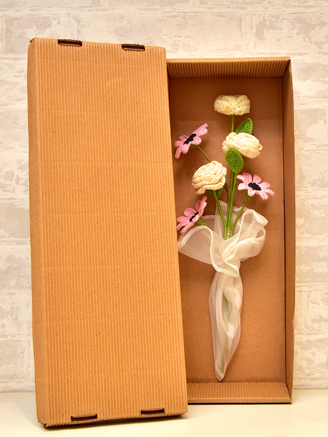 Daisy Rose Crochet Bouquet